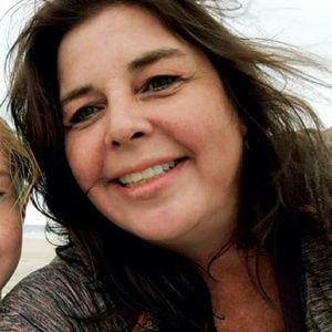 Meet your Posher, Carla